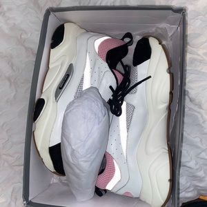 Dior Homme B22 Sneakers